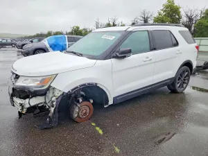 Ford Explorer 3.5L 6 2019