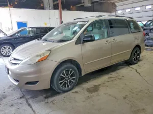 Toyota Sienna 3.3L 6 2006