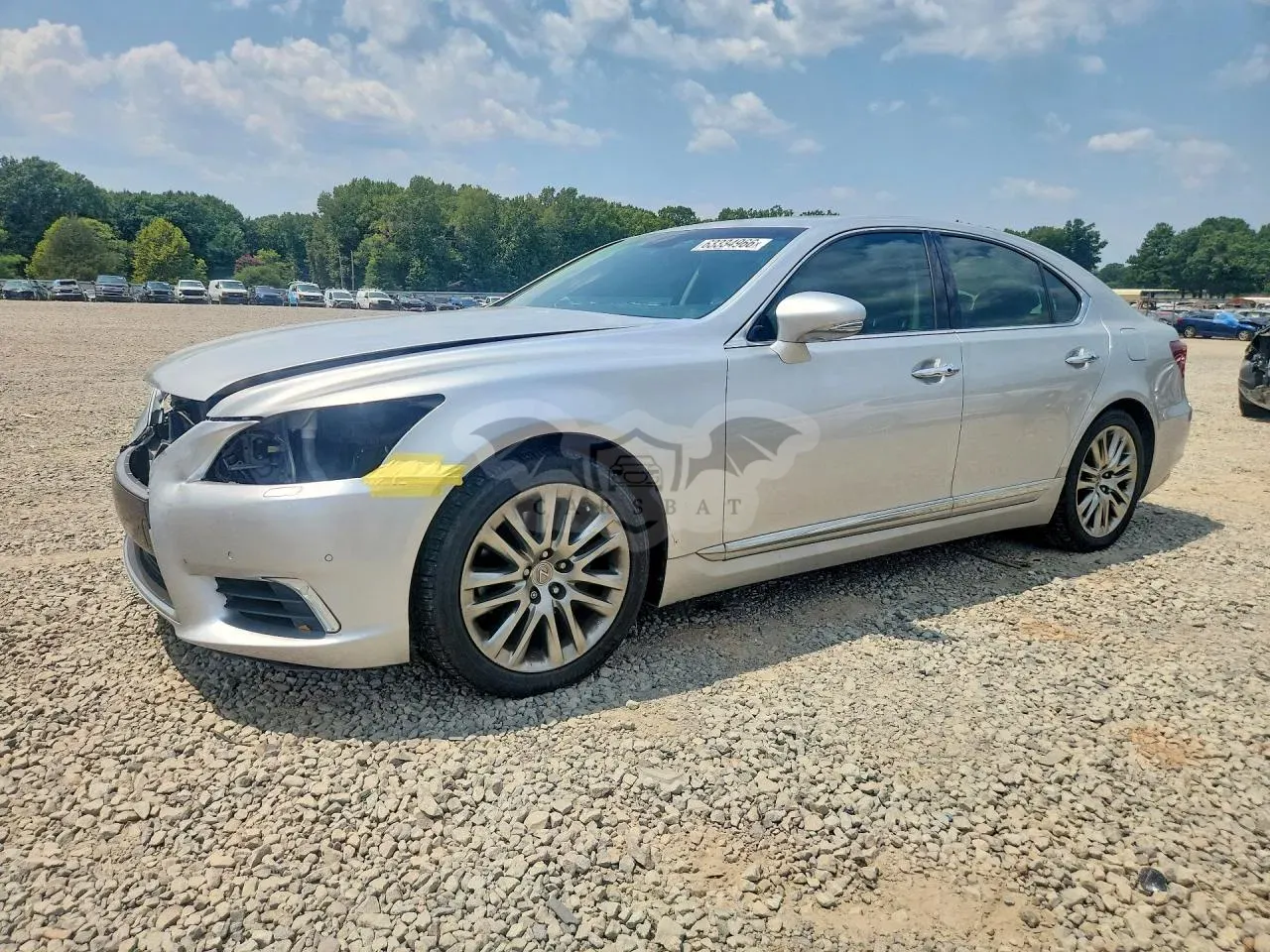 Lexus LS 4.6L 8 2015