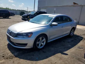 Volkswagen Passat 2.5L 5 2012