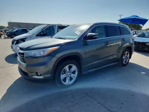 Toyota Highlander 3.5L 6 2014