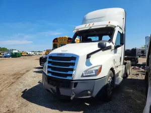 Freightliner Cascadia 14.8L 6 2023