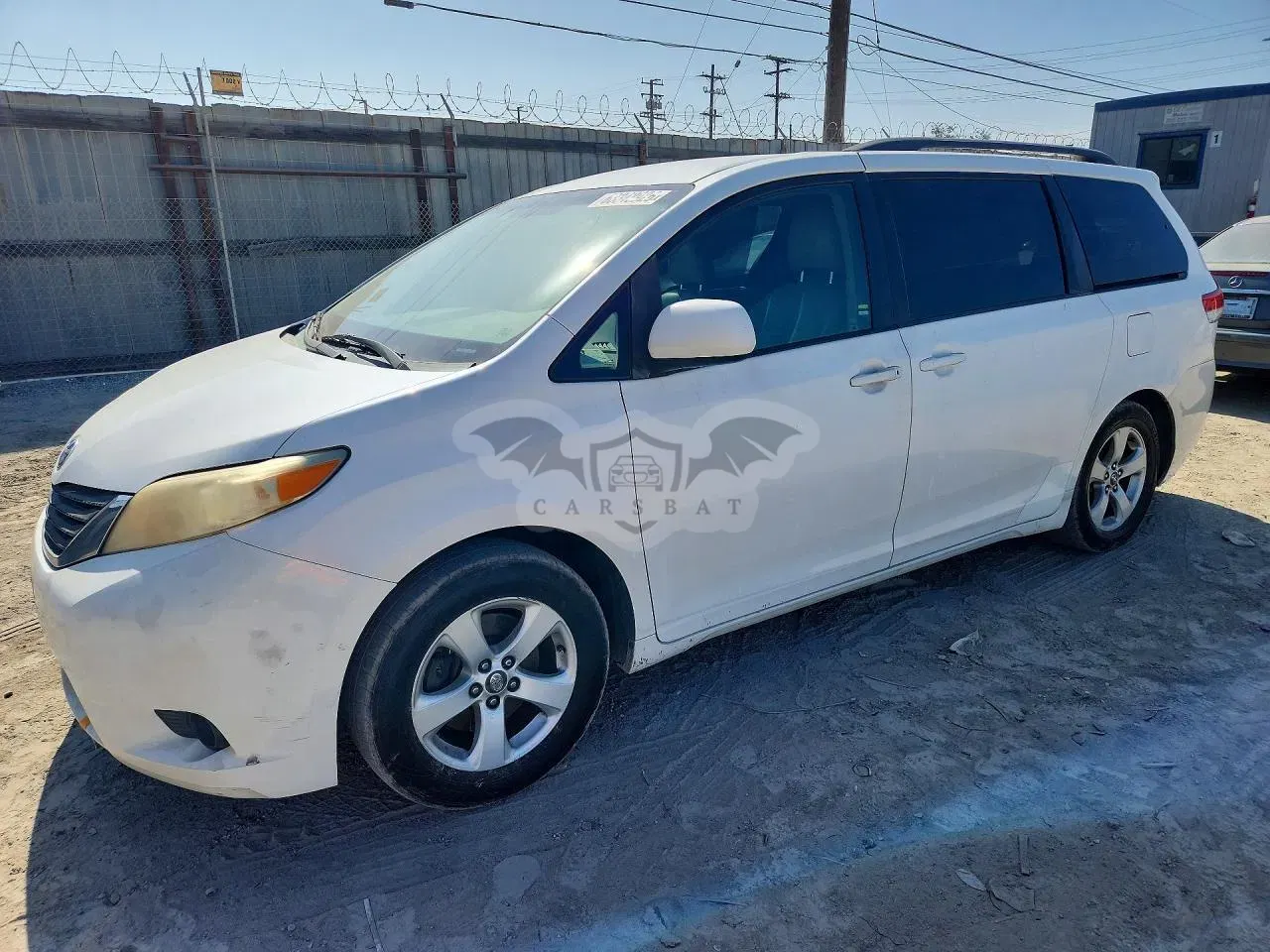 Toyota Sienna 3.5L 6 2011