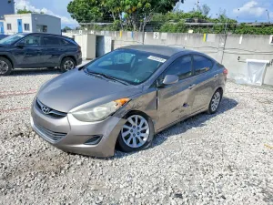 Hyundai Elantra 1.8L 4 2013