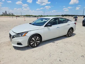 Nissan Altima 2.5L 4 2022