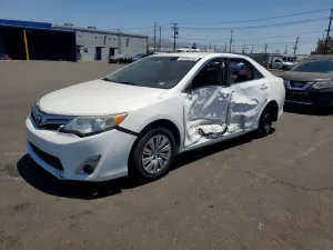 Toyota Camry 2.5L 4 2012
