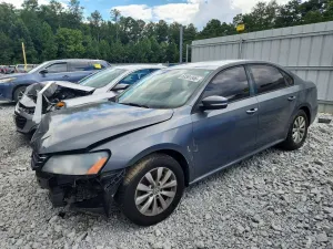 Volkswagen Passat 2.5L 5 2013
