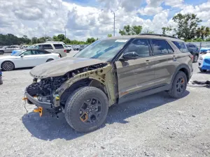 Ford Explorer 3.0L 6 2026