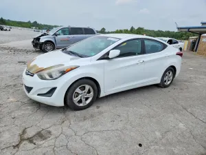 Hyundai Elantra 1.8L 4 2015