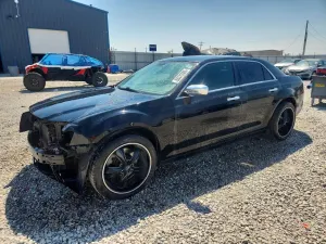 Chrysler 300C 5.7L 8 2013