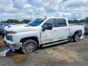 Chevrolet Silverado 1500 6.6L 8 2025