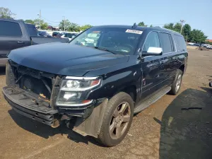 Chevrolet Suburban 5.3L 8 2016