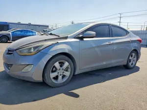 Hyundai Elantra 1.8L 4 2012