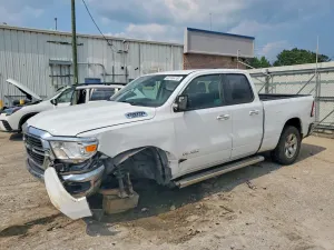 RAM 1500 5.7L 8 2019