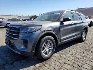 Ford Explorer 2.3L 4 2025