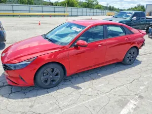 Hyundai Elantra 2.0L 4 2022