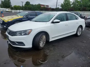 Volkswagen Passat 1.8L 4 2017