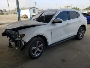 Alfa Romeo Stelvio 2.0L 4 2019