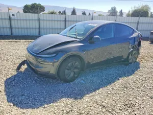 Tesla Model Y 2026