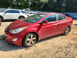 Hyundai Elantra 1.8L 4 2013