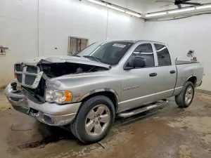 Dodge RAM 5.7L 8 2004