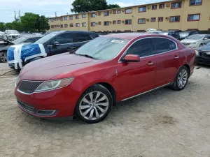 Lincoln MKS 3.7L 6 2015