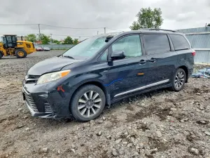 Toyota Sienna 3.5L 6 2020