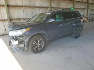 Toyota Highlander 3.5L 6 2019