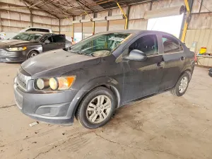 Chevrolet Aveo (Sonic) 1.8L 4 2015