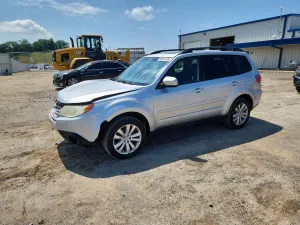 Subaru Forester 2.5L 4 2011