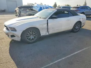 Ford Mustang 3.7L 6 2012