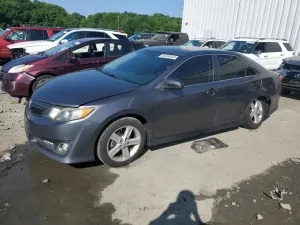 Toyota Camry L 2.5L 4 2014