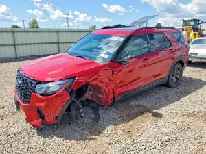 Ford Explorer 2.3L 4 2025