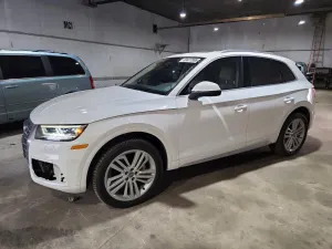 Audi Q5 2.0L 4 2018