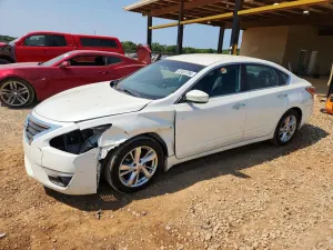 Nissan Altima 2.5L 4 2015
