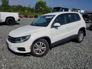 Volkswagen Tiguan 2.0L 4 2014