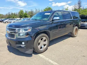 Chevrolet Suburban 5.3L 8 2016