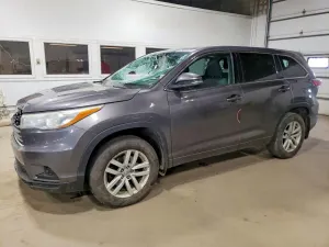 Toyota Highlander 3.5L 6 2015