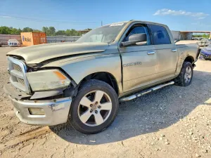 Dodge RAM 5.7L 8 2011