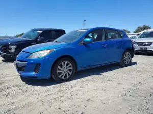Mazda 3 2.0L 4 2012