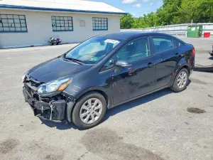Kia Rio 1.6L 4 2013