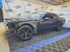 Dodge Challenger 5.7L 8 2016