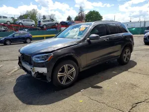 Mercedes-Benz GLC 2.0L 4 2021