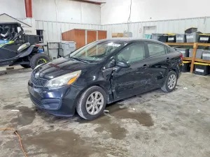 Kia Rio 1.6L 4 2013