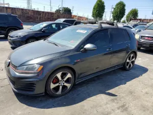 Volkswagen Golf 2L 4 2015
