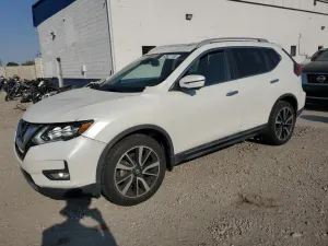 Nissan Rogue S 2.5L 4 2019
