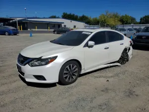 Nissan Altima 2.5L 4 2017