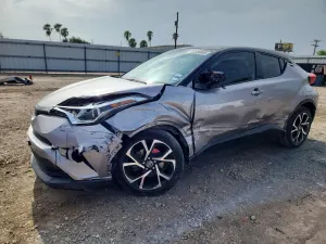 Toyota C-HR 2.0L 4 2019