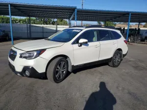 Subaru Outback 2.5L 4 2018