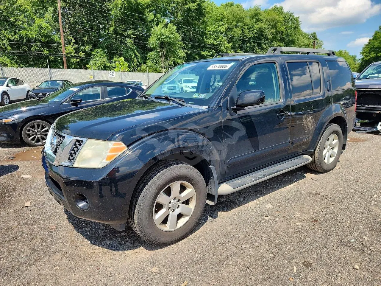 Nissan Pathfinder 4.0L 6 2011